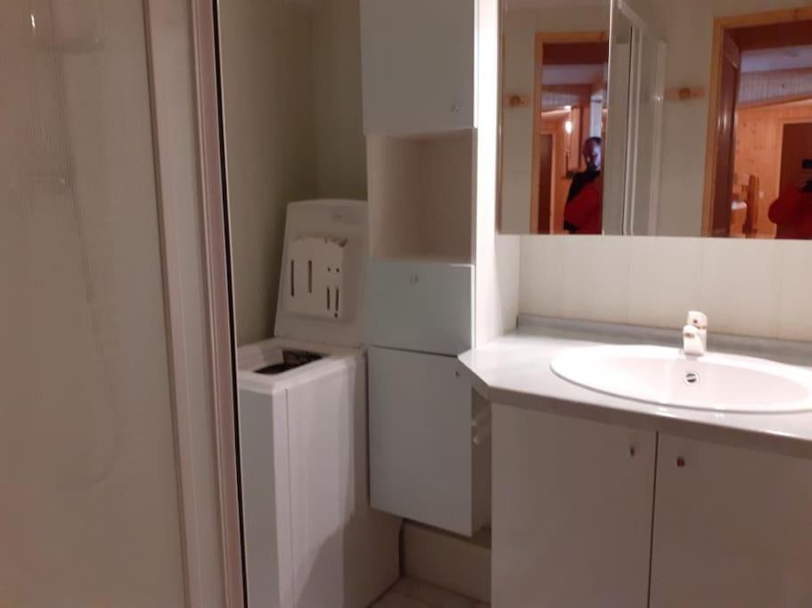 Grand Appartement Aux Rousses Au Dessus De La Meublerie Du Bois De L'Ours Les Rousses Exteriör bild